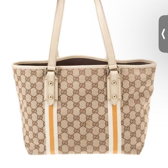 Gucci canvas tote with charm - Picture 4 of 15